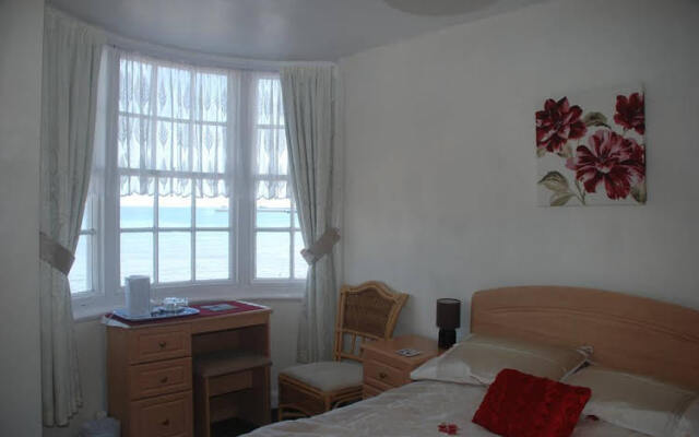 Whitecliff Guesthouse