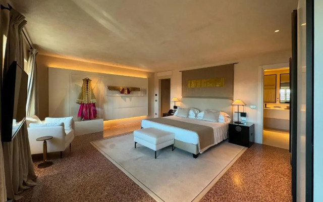 Palazzo Durazzo Suites