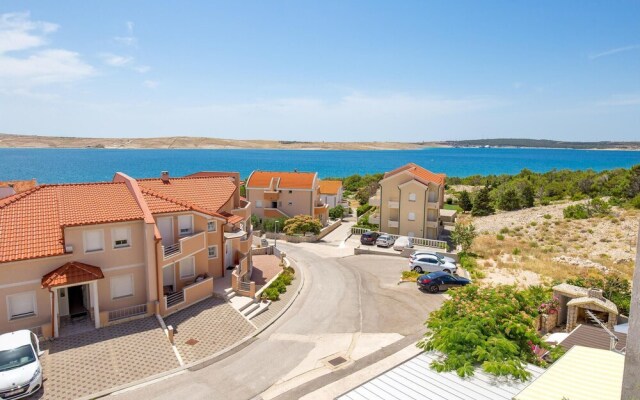 Stunning Apartment in Vidalici With Wifi and 1 Bedrooms