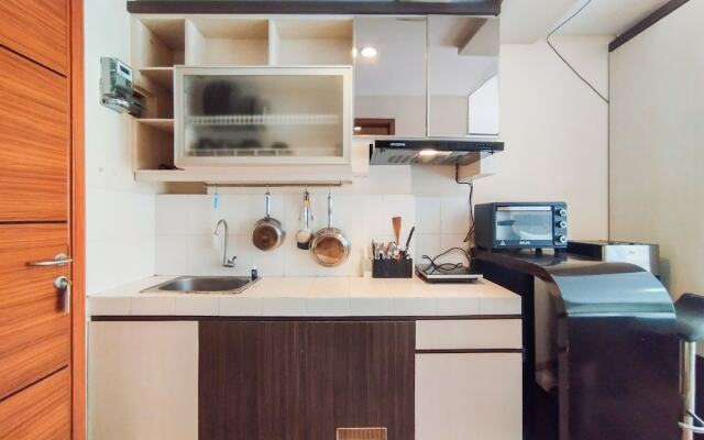 Simply And Comfy Studio Room Apartment Beverly Dago
