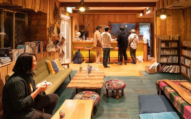 Lodge Mondo - Hostel