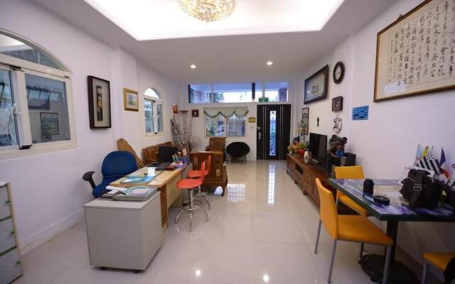Happy Feet Homestay