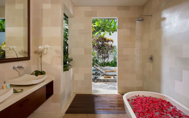 Saba Villa