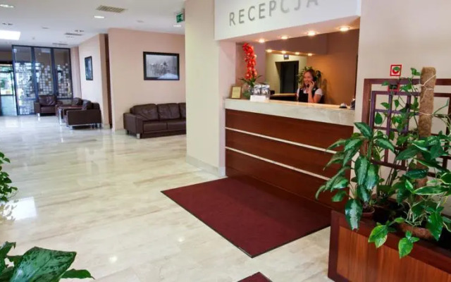 Rezydencja Belweder-Klonowa