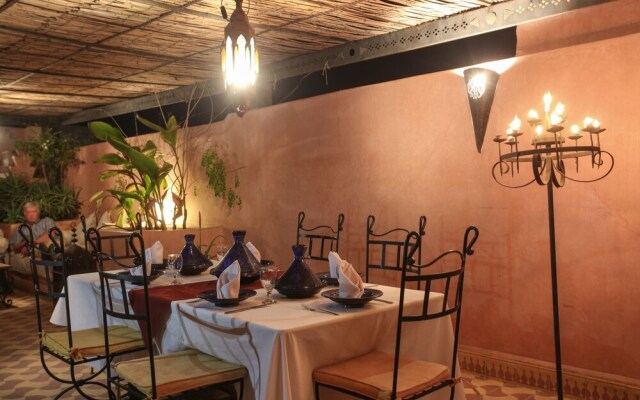 Riad Si Amarra