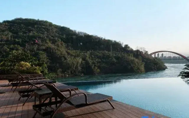JA river hotel