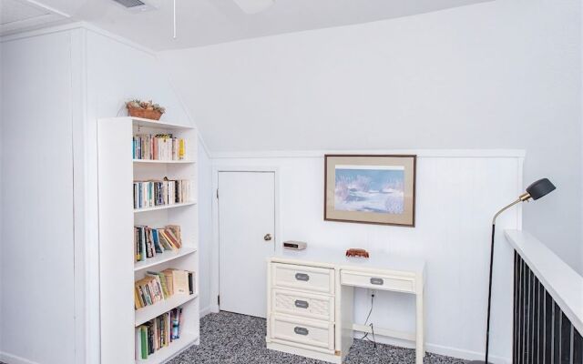 Pat-Ti-O by RedAwning