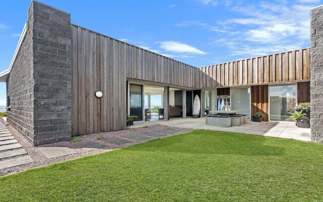 Saltwater Retreat