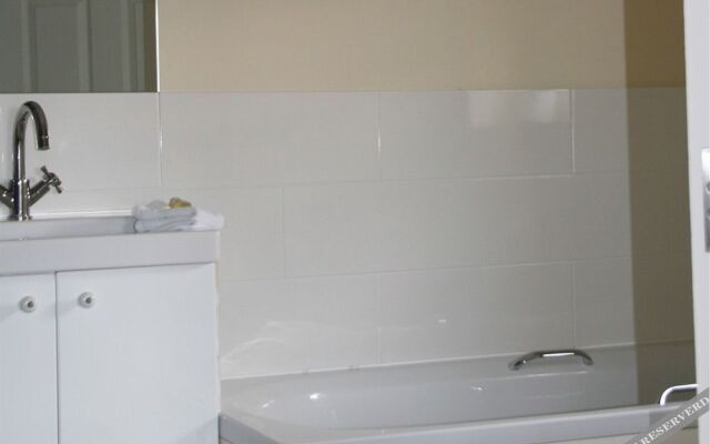 The Manor House Self-Catering Suites