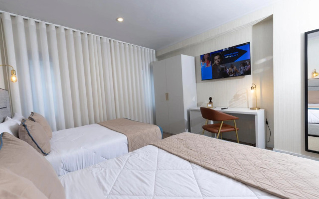 Hotel América