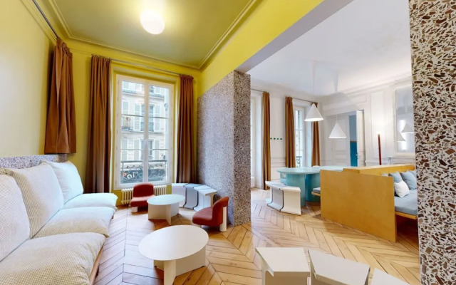 Delightful 1-bed Studio w Shared Co-working Space