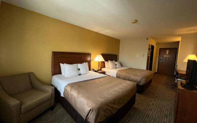 Quality Inn Mitchell I-90