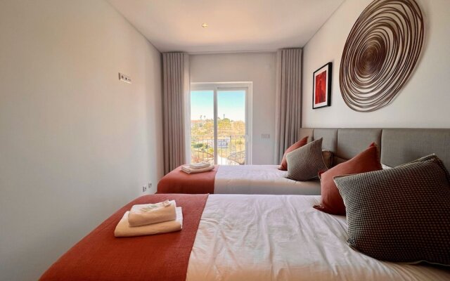 Albufeira Deluxe Residence With Pool