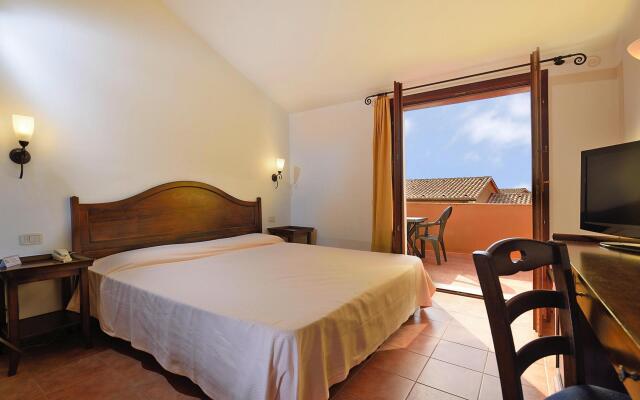 Apartment in Magliano with bar