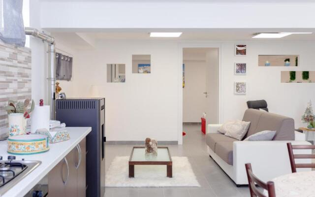Etna Apartment Titani