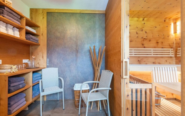 Attractive Flat With Beautiful Views