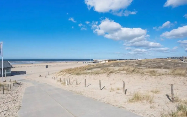 Beautiful Holiday Home Near sea in Katwijk