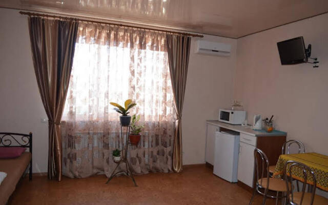 Hostel on Zalesskaya Street