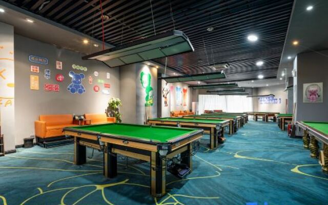 Huifeng Hotel (Hui'an Jinmei Times Square)