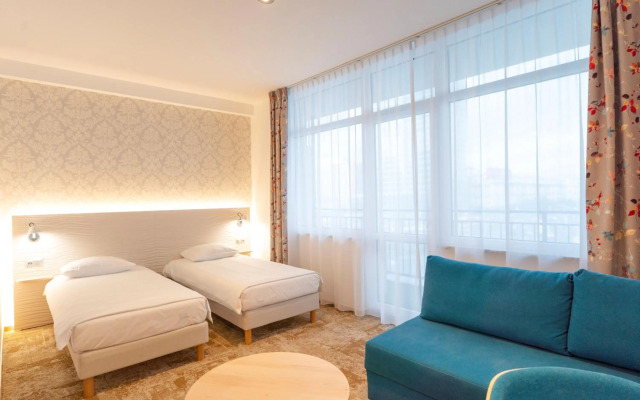 Metropol Hotel