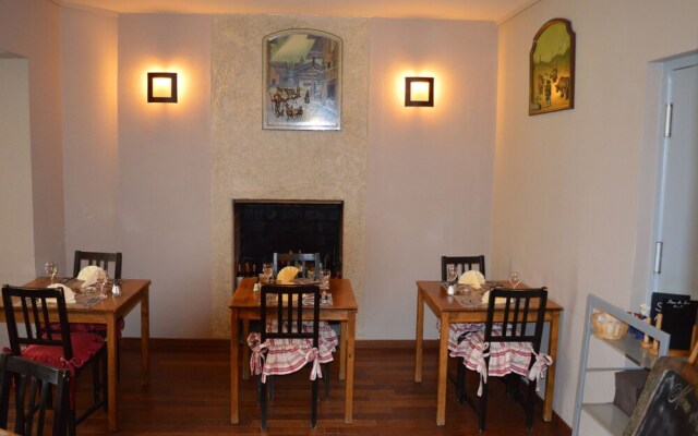 La Maison D'Hoursentut