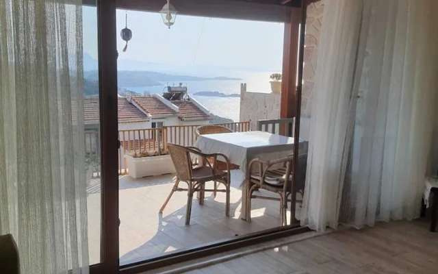 Sunset Dreamers, Captivating 1-bed Apartment