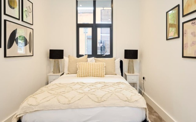 The Mitcham Wonder - Stylish 2bdr Flat