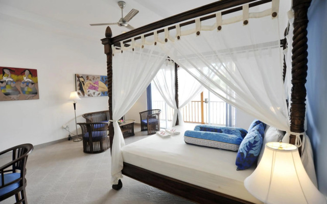 Aquarius Beach Hotel