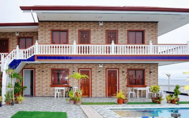 RedDoorz Plus @ Billy's Resort Oslob