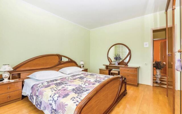 Beautiful Home in Grizane With Wifi and 3 Bedrooms