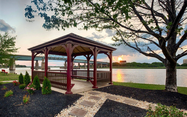 Red Roof Inn PLUS+ Secaucus - Meadowlands - NYC