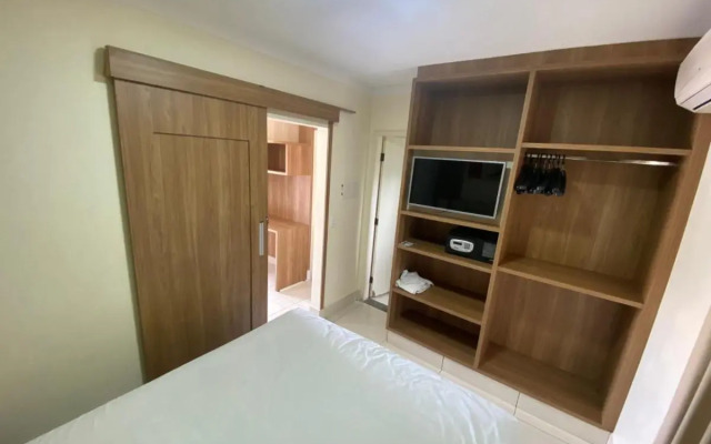 Lacqua diRoma Hotel com Parque Aquático 24 horas