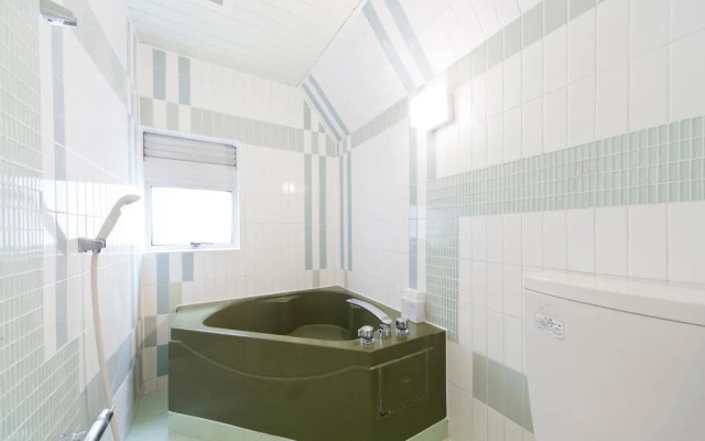 Shin-Okubo International Hotel