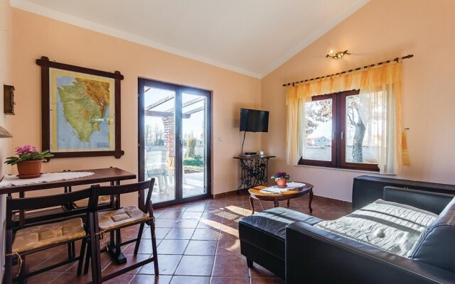 Stunning Home in Medulin With Wifi and 2 Bedrooms