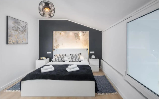 Two-Bedroom Apartment in Cervar Porat