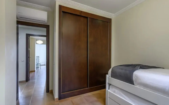 2-bedroom Stay in Isla Canela