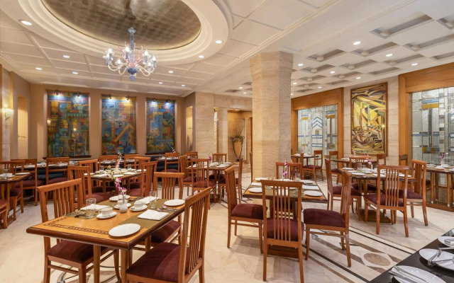 Sarovar Portico Kalupur Ahmedabad