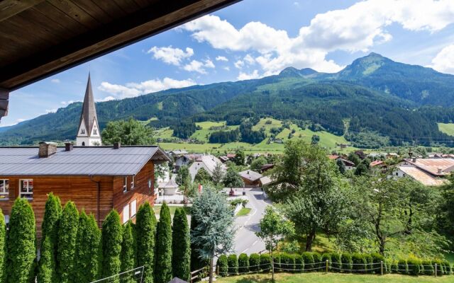 Beautiful Apartment in Salzburg With Balcony
