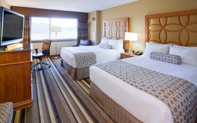 Crowne Plaza Minneapolis West by IHG