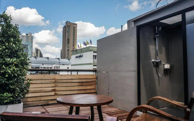 Cloudy Hostel