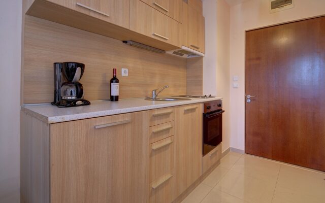 Redenka Holiday Club