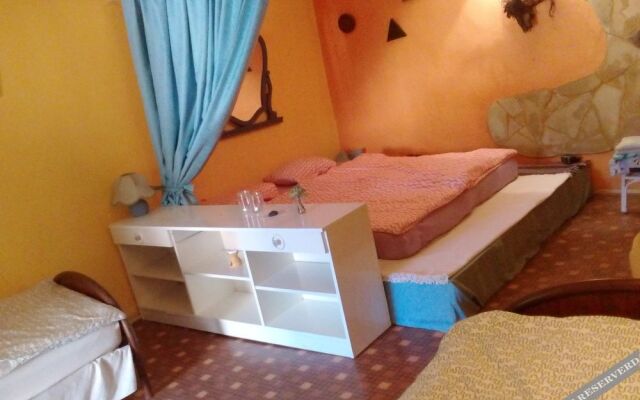 Camino Art Hostel