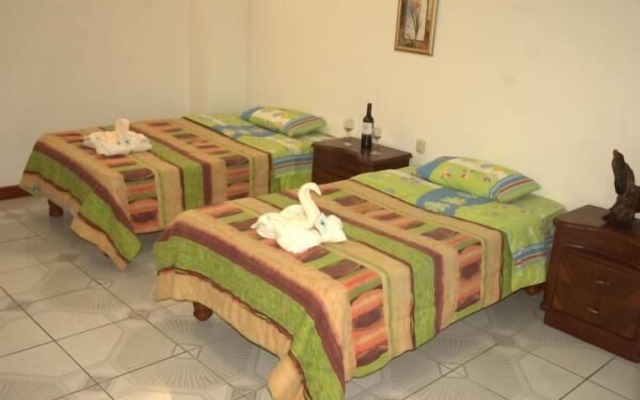 Hotel Salinas