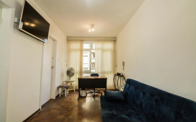 Apartamento aconchegante com estacionamento na 25 de março