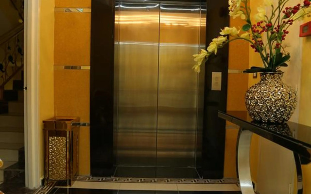 Lace Boutique Hotel