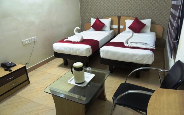 Rich Inn Mount Road - Near Spencer Plaza