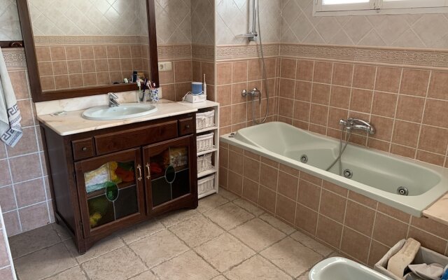 Casa Marbella 6 Habitaciones CLAV