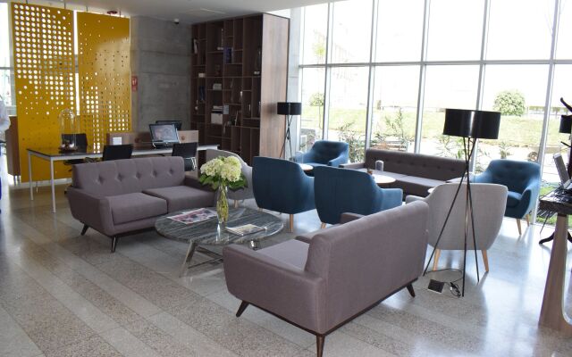 Holiday Inn Lima Airport by IHG