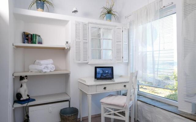 3 Paros *All Season* Villas