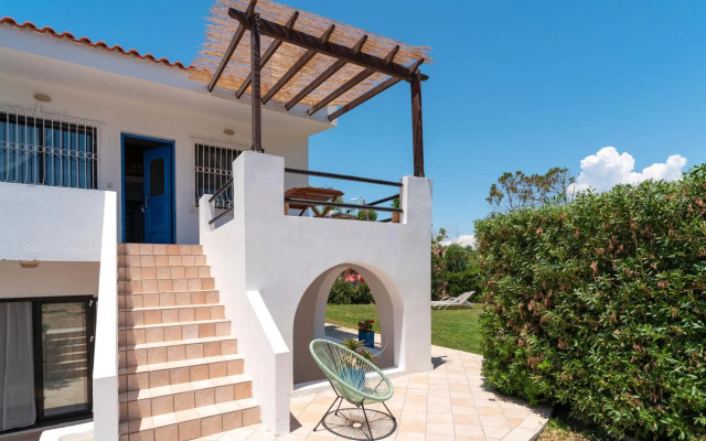 Eco Beach and Magic Garden
